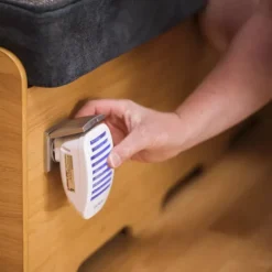 EUROM Fly Away Plug-in LED