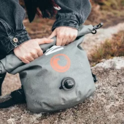 NORTHCORE Waterproof Compression Bag