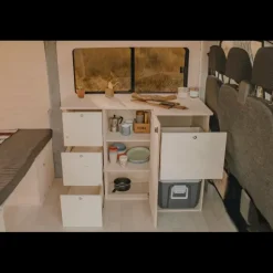 SIMPLE VANS Grande unité cuisine porte PLUS