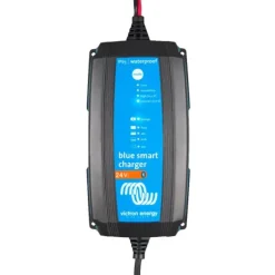 VICTRON Blue Smart IP65 24/13